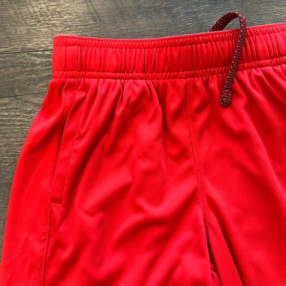 Under Armour Youth XS Red Athletic Shorts - Picture 2 of 7